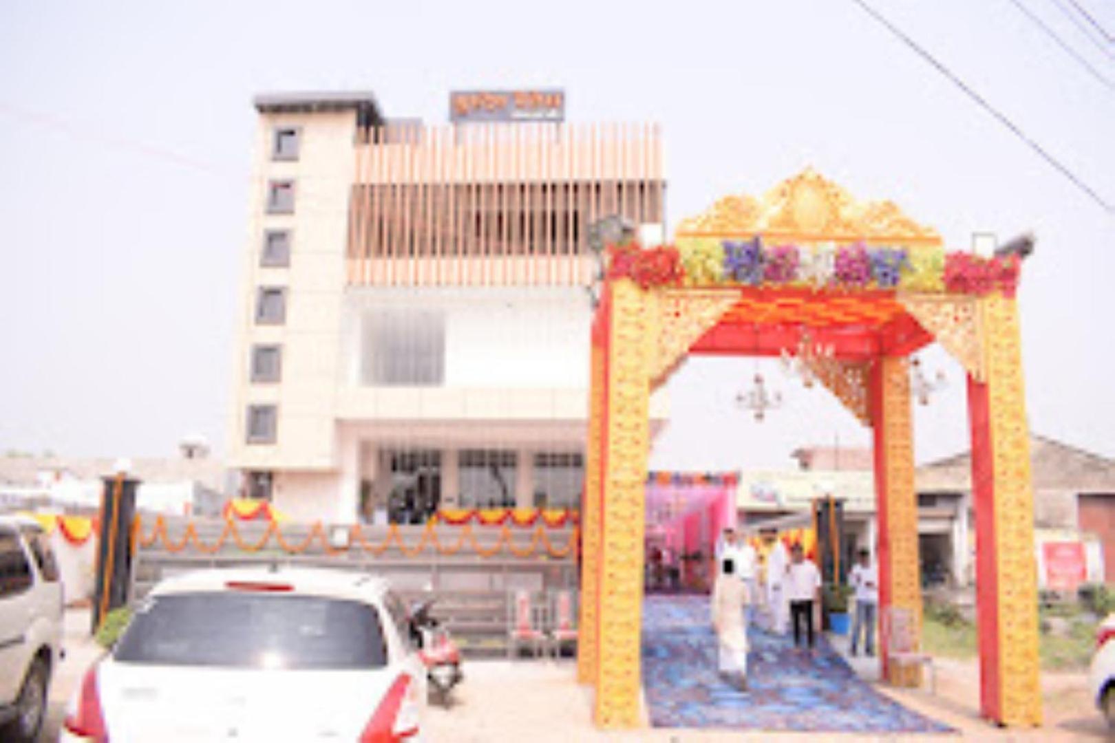 Guru Dev Palace Hotel & Lawn,Ayodhya Exterior foto